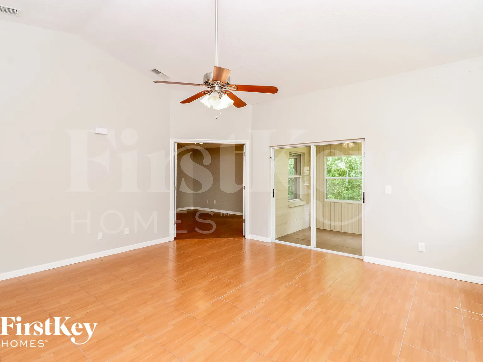 2 bed, 2.0 bath, 1022 sqft, $1,720 — Photo 3