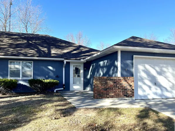 4212 Sycamore Ln, Sedalia, MO 65301