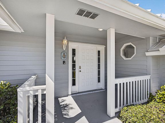 3rd image of 11831 Littlestone Court