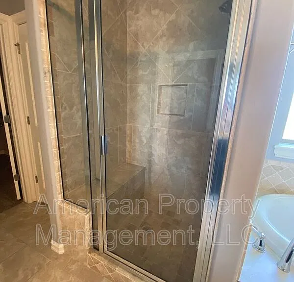 5312 Charleston Dr — Photo 19