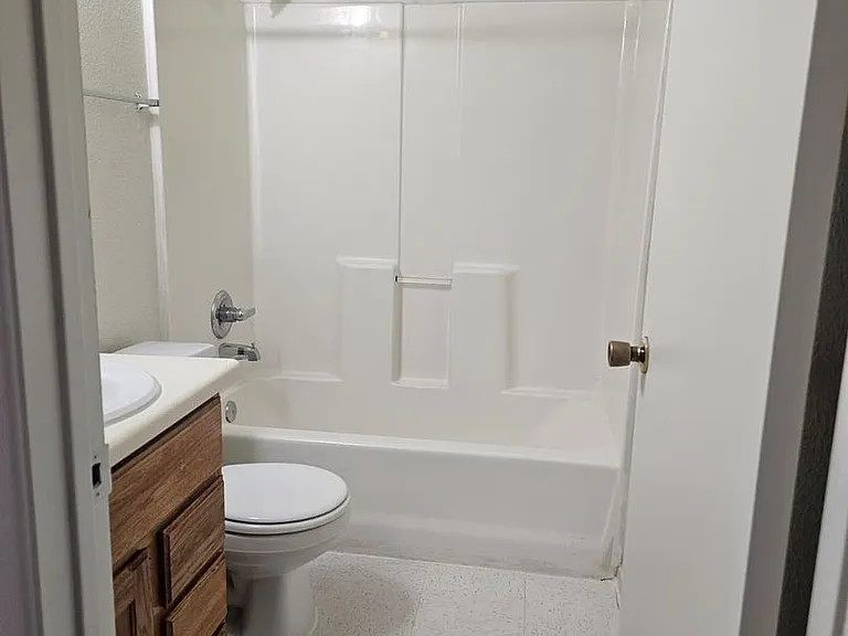 404 S Magnolia Ave #A-I — Photo 5
