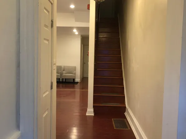 3815 Hamilton St, Philadelphia, PA 19104