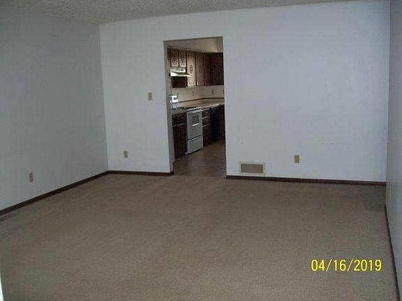 2nd image of 1203 Union Ave