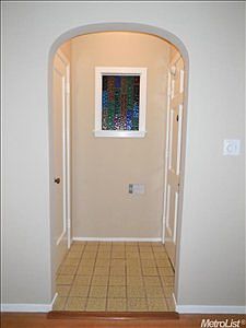 4th image of 240 San Antonio Way