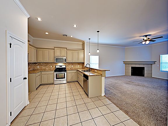 4th image of 15925 Big Cypress Dr