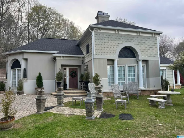 180 Brookside Ln, Talladega, AL 35160