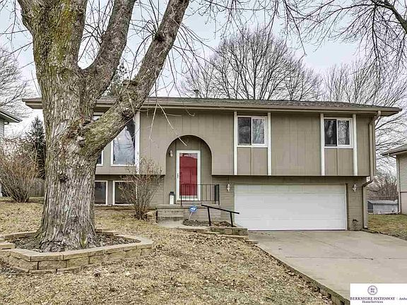 2nd image of 7830 Leafplum Dr