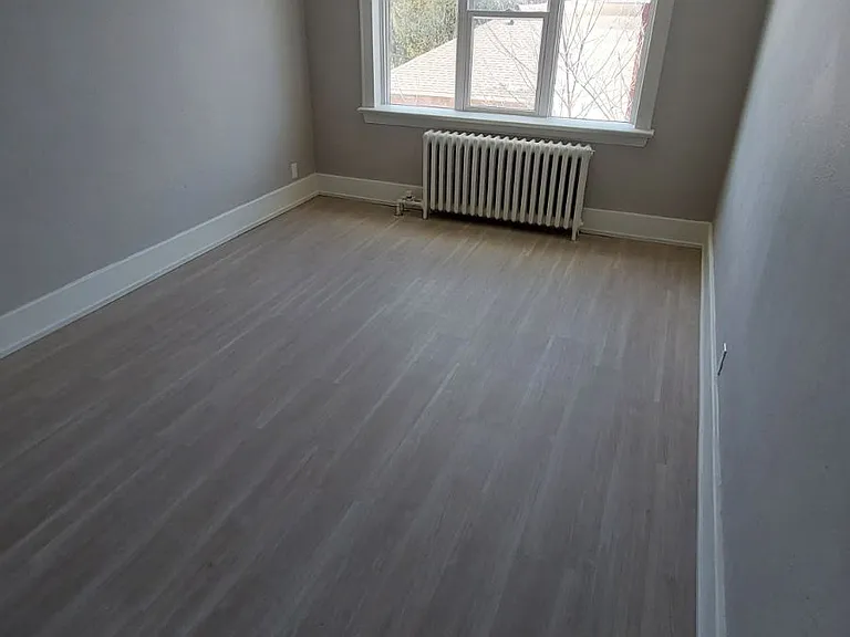 47 Bloor St — Photo 2
