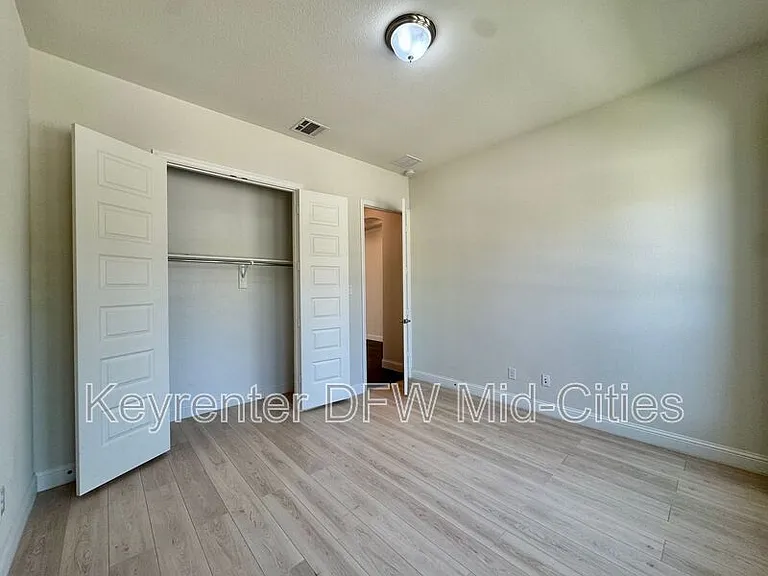 2016 Remington Dr — Photo 4