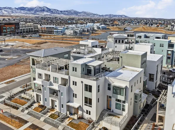 4586 W Daybreak Rim Way #396, South Jordan, UT 84009