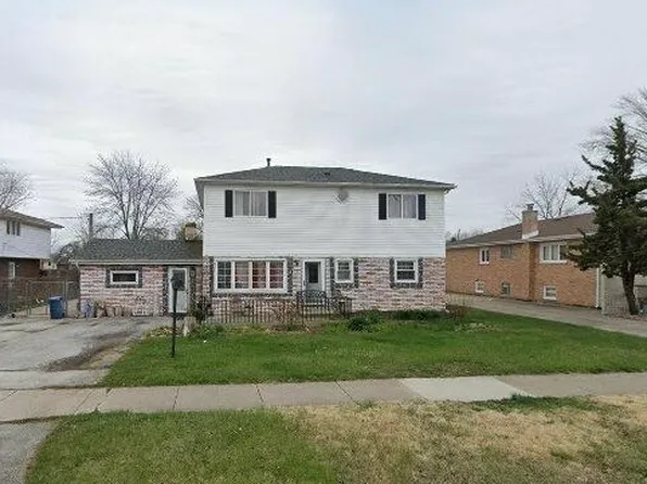 8329 Rutherford Ave, Burbank, IL 60459
