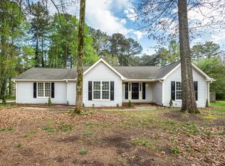 519 Banks Rd E, Fayetteville, GA 30214