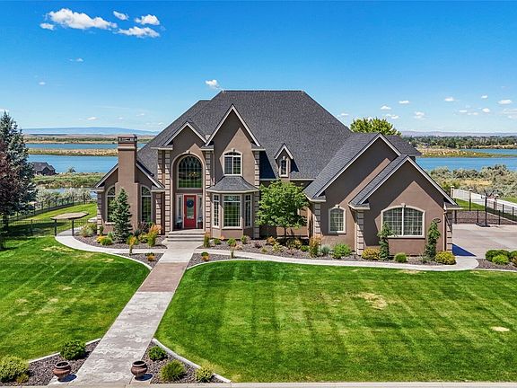 3rd image of 8596 SE Dune Lake Road