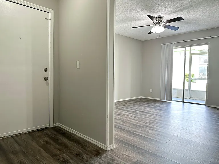 4124 Pershing Pointe Pl #2 — Photo 10