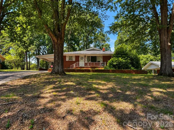 9 Fleetwood Dr SW #63, Concord, NC 28027