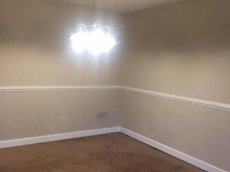 1124 Menlo Dr — Photo 10