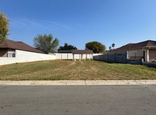 9031 Lady Di Loop, Laredo, TX 78045