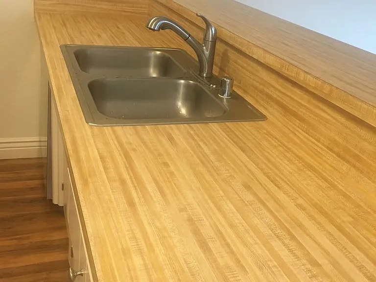 141 W Lassen Ave #6 — Photo 5