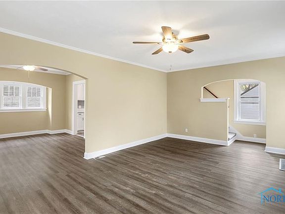 5th image of 609 Lodge Ave