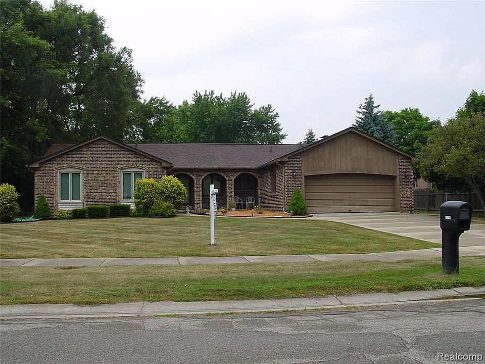 1st image of 35238 Vargo St