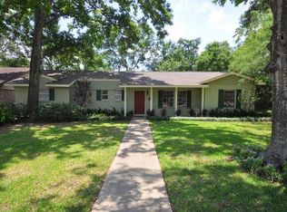 10305 Ivyridge Rd, Houston, TX 77043