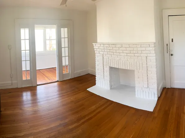 291 E Chestnut St APT 3, Asheville, NC 28801