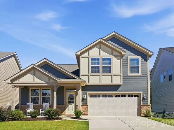 1403 Laggan Ln, Indian Trail, NC 28079