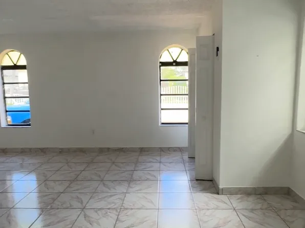 13720 SW 32nd St, Miami, FL
