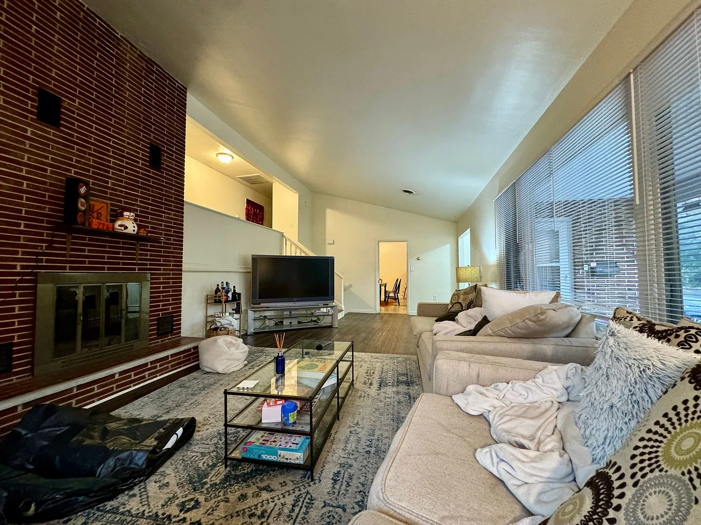 Spacious Home in Downtown Blacksburg — Photo 4