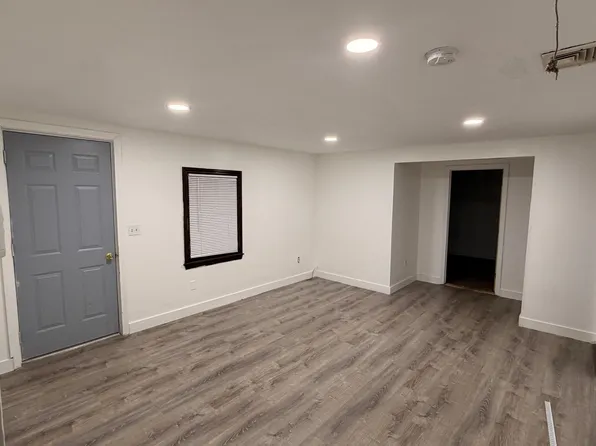 241 N Main St #241, Mansfield, MA 02048