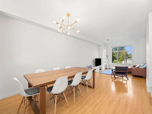 9800 Odlin Rd #86, Richmond, BC V6X 0C2