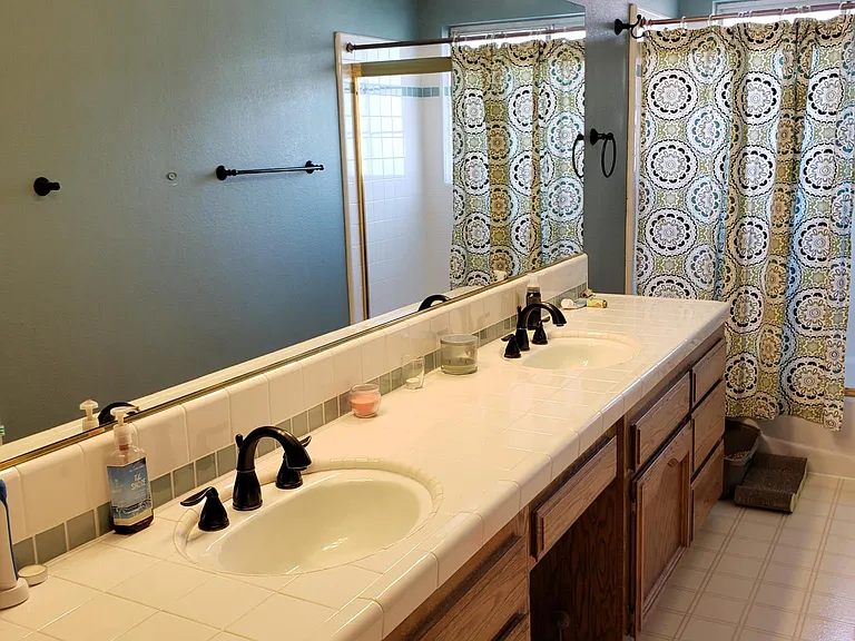 Upstairs bathroom
