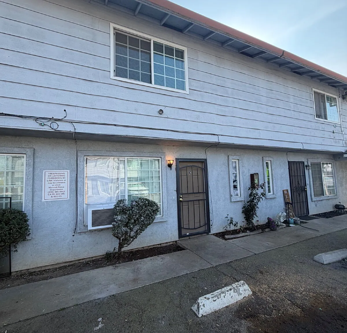 2 bed, 2.0 bath, 1200 sqft, $1,295 — Photo 1