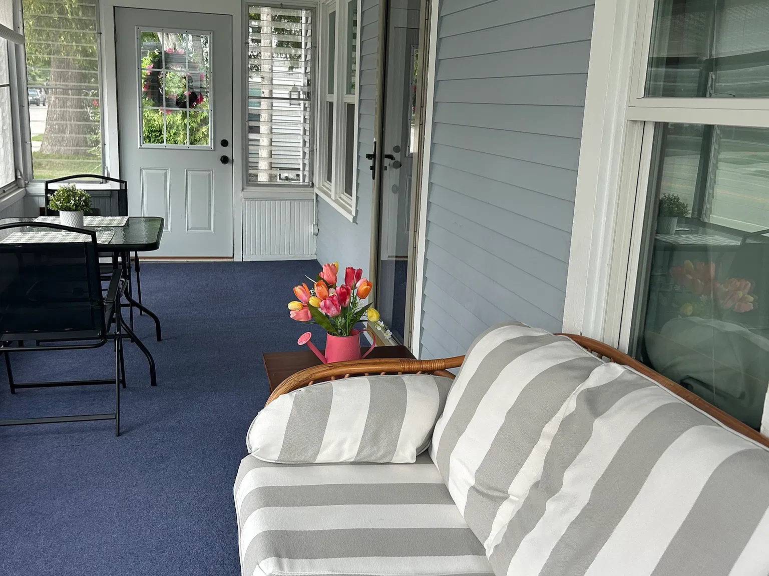 3 bed, 1716 sqft, $1,950 — Photo 3