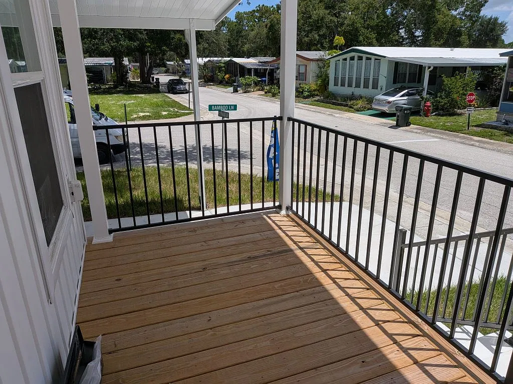 3 bed, 2.0 bath, 1248 sqft, $1,999 — Photo 3