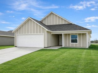 616 Crockett Dr, Cleburne, TX 76033