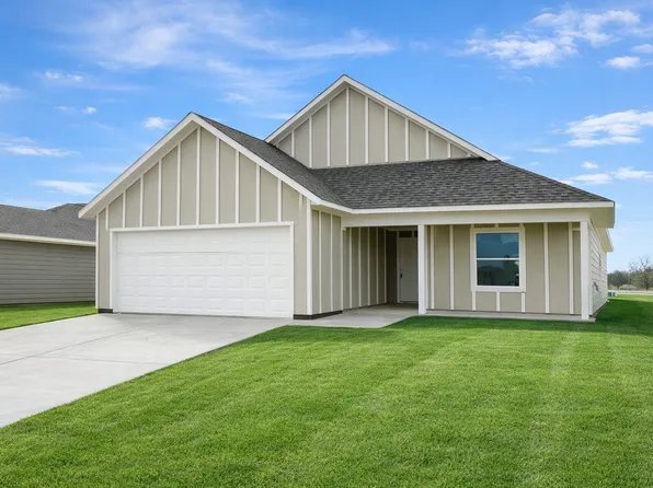 616 Crockett Dr, Cleburne, TX 76033