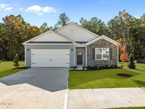 1028 Minnette Circle, New Bern, NC 28562