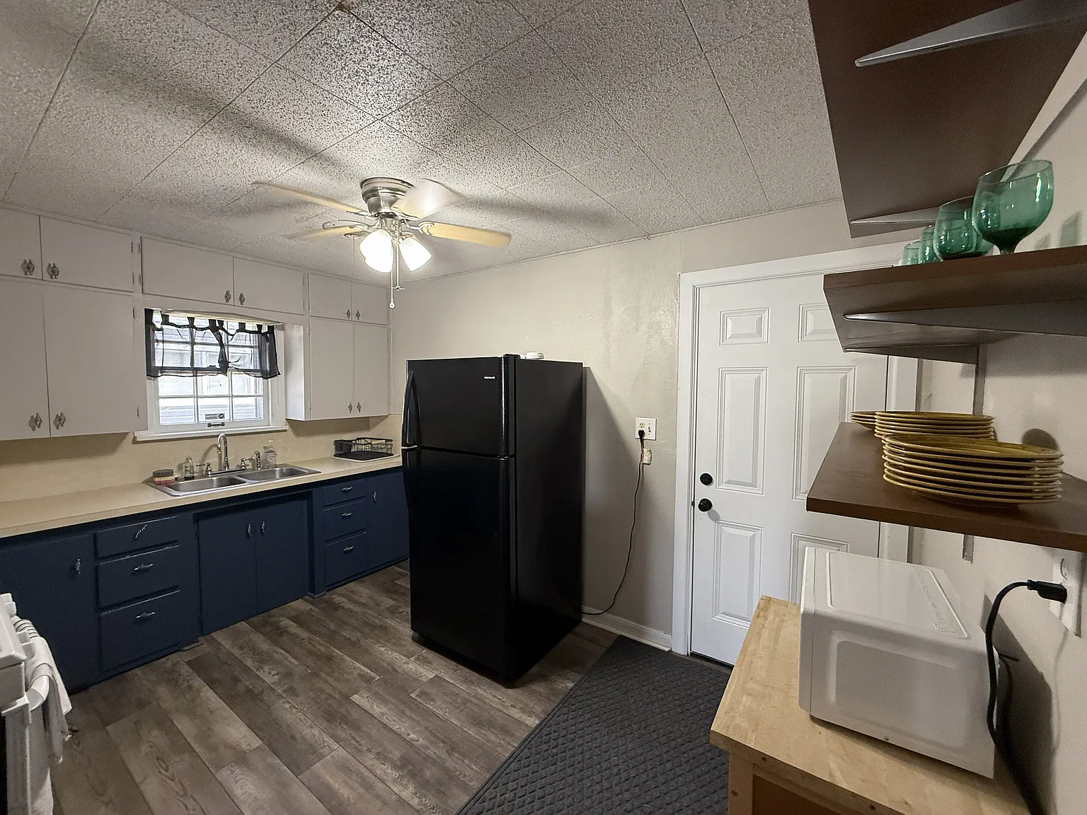 2 bed, 1152 sqft, $2,500 — Photo 4
