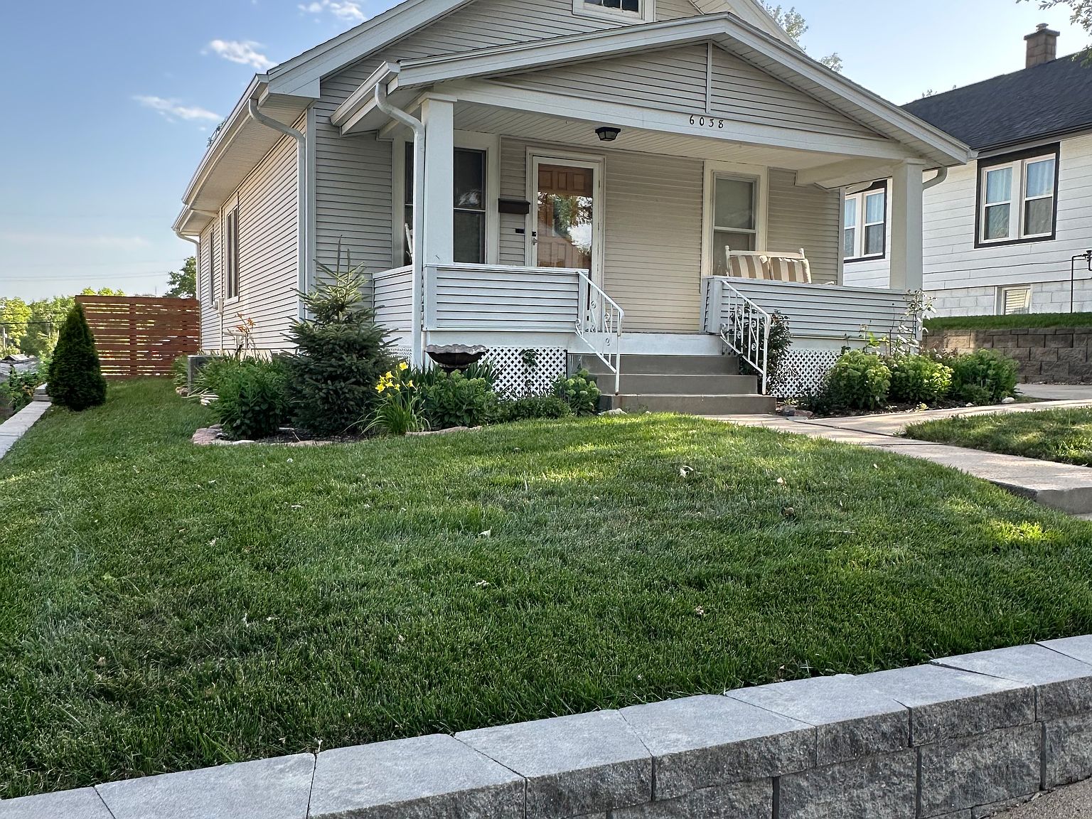 えっこ 6038 Hickory St, Omaha, NE 68106 | Zillow