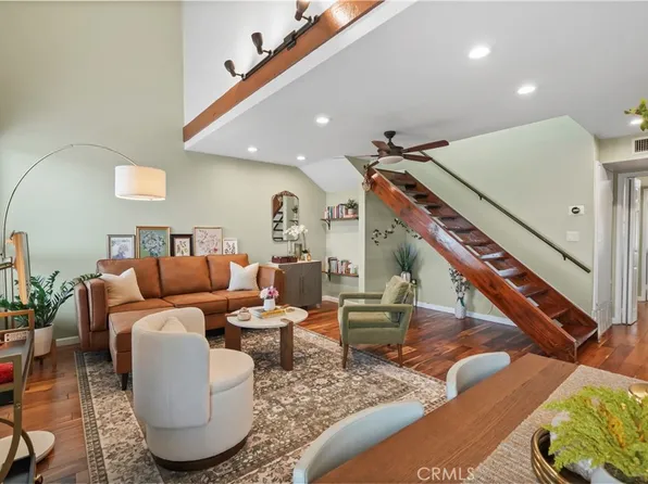 6151 Reseda Blvd Unit 8, Reseda, CA 91335