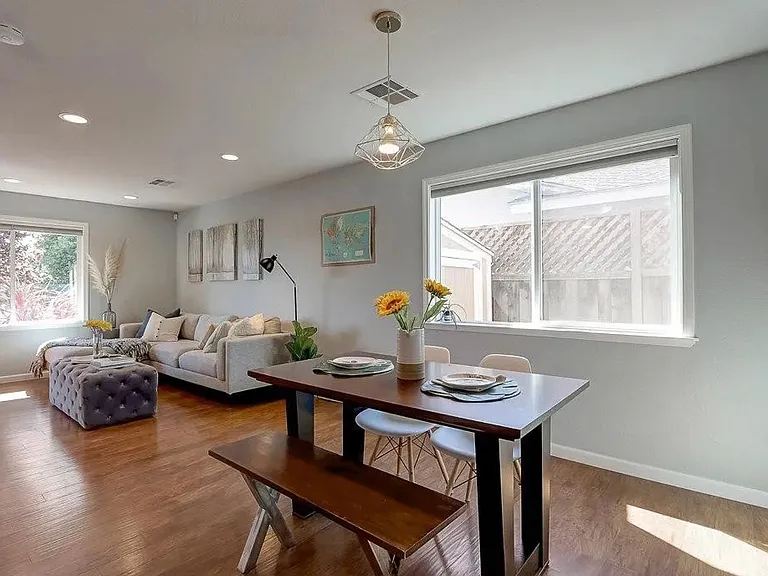 1312 Morrill Ave — Photo 9