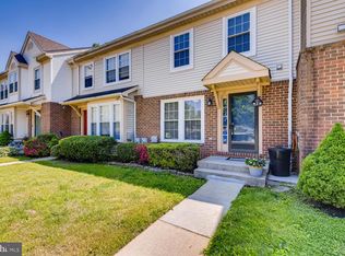 17 Tartan Ct, Reisterstown, MD 21136