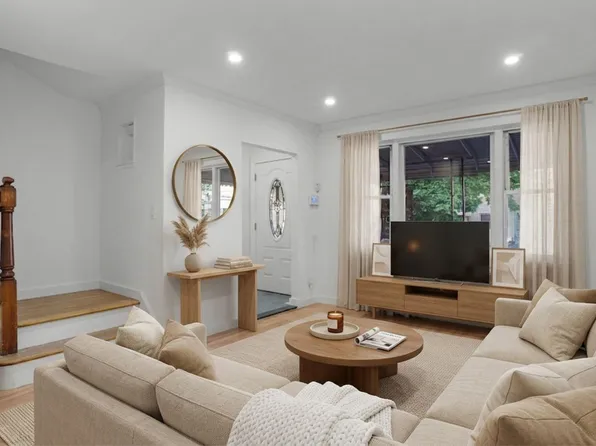 4135 Murdock Avenue, Bronx, NY 10466