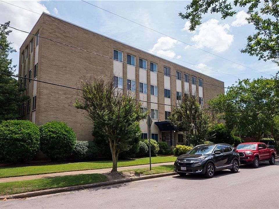 1st image of 1005 Woodrow Ave APT 2C