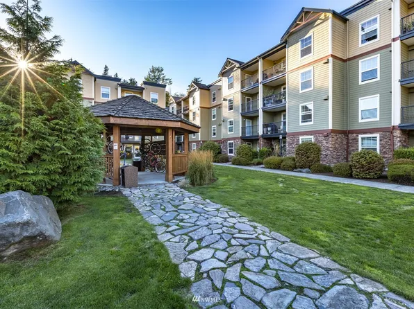 680 32nd St #C202, Bellingham, WA 98225