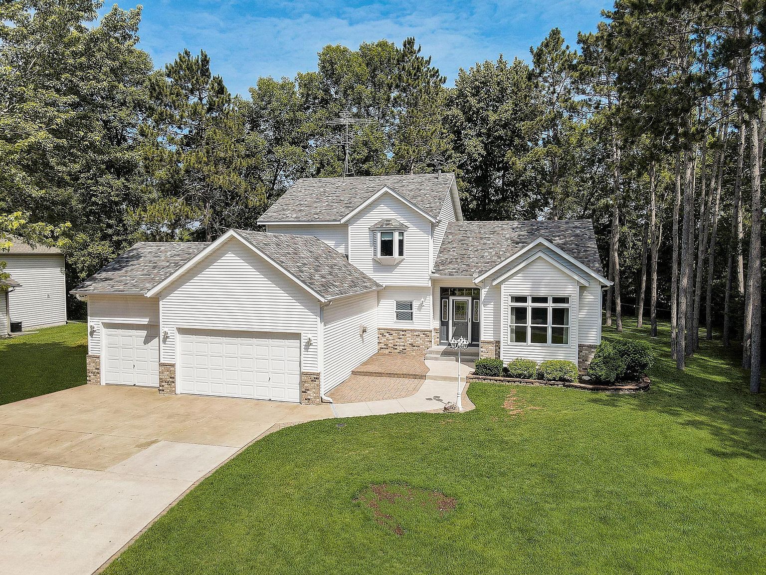 765 W 7th Street Cir, Rush City, MN 55069 Zillow