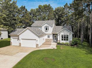 765 W 7th Street Cir, Rush City, MN 55069