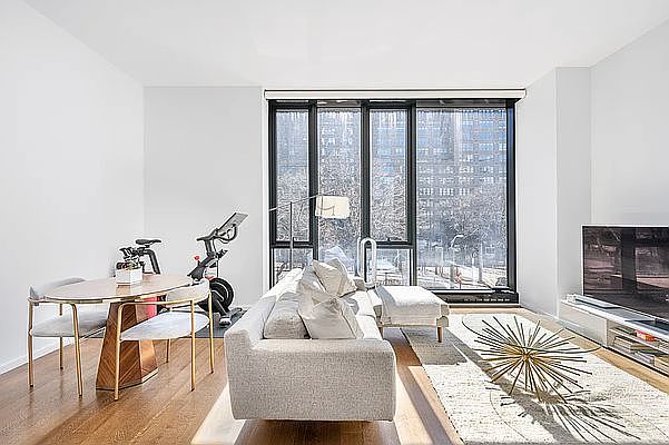 1st image of 570 Broome St #13C