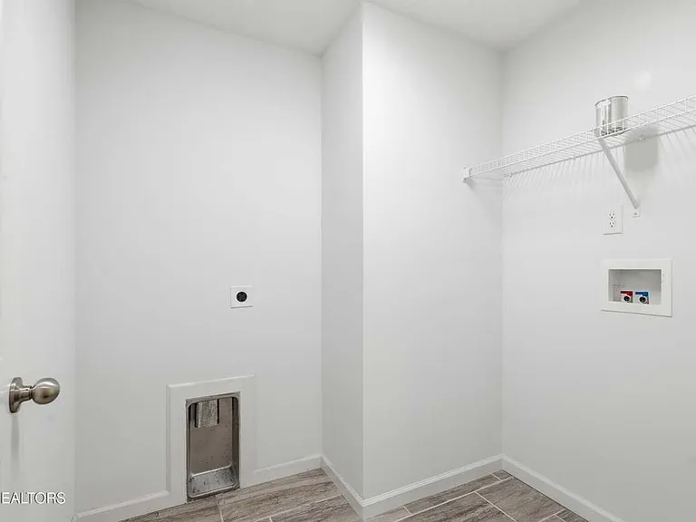 6513 Cara Cade Ln — Photo 20